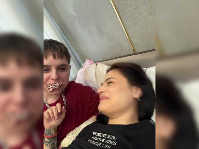 Kris-and-Vanessa