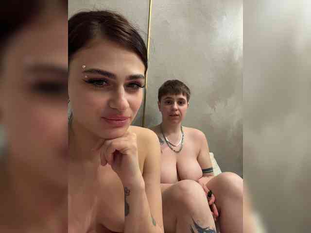 Model: Kris-and-Vanessa