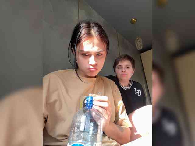 Kris-and-Vanessa