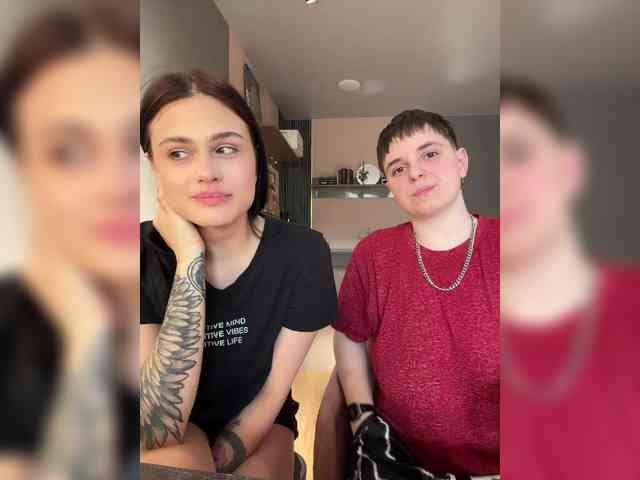 Model: Kris-and-Vanessa
