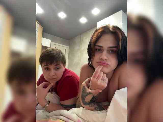 Модель: Kris-and-Vanessa