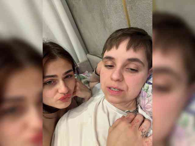 Модель: Kris-and-Vanessa