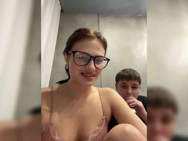 Kris-and-Vanessa