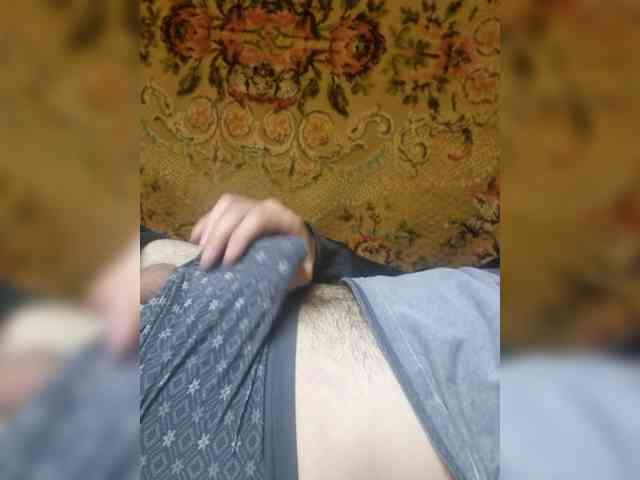 WoodElectron Live Webcam on BongaCams