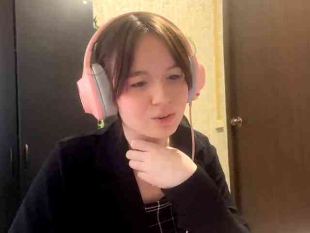 DaineMalbon webcam