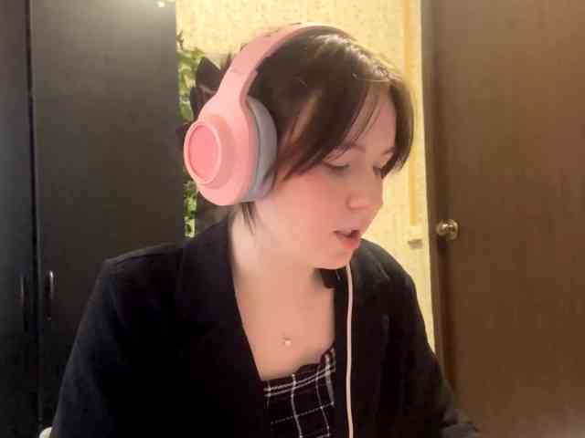 DaineMalbon webcam