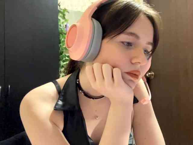 DaineMalbon webcam