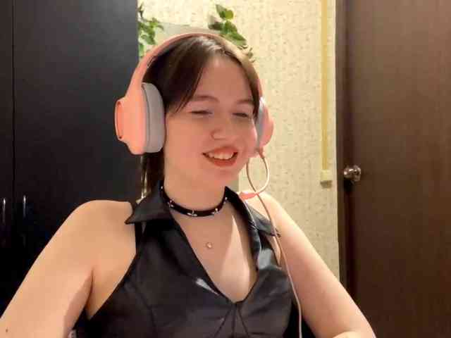 DaineMalbon webcam