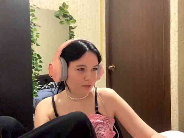 DaineMalbon webcam