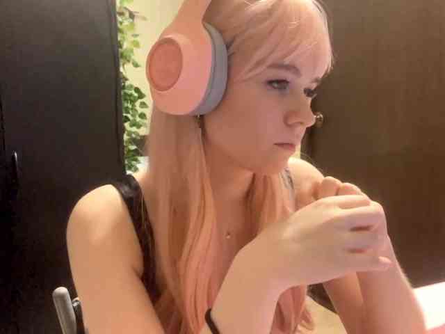 DaineMalbon webcam