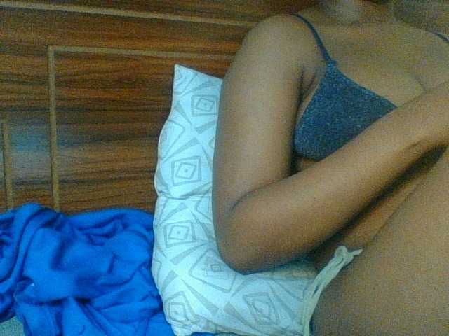 Sex chat gratuit in direct cu Kishylovee pe BongaCams