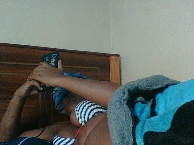 Kishylovee webcam