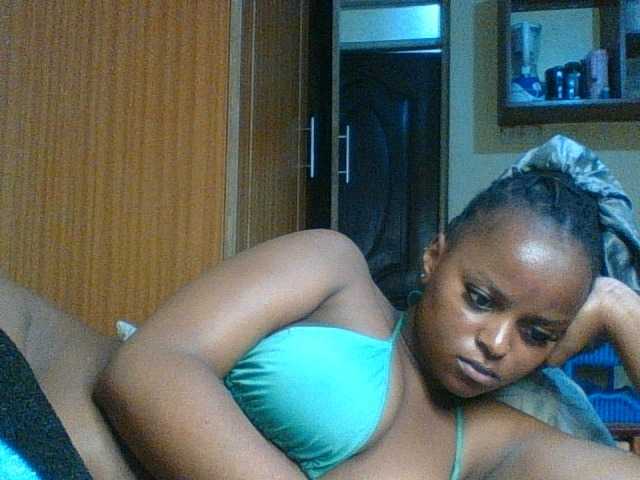 Kishylovee live cam on UnifiedCams