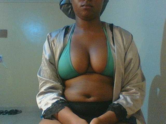 Kishylovee live cam on UnifiedCams