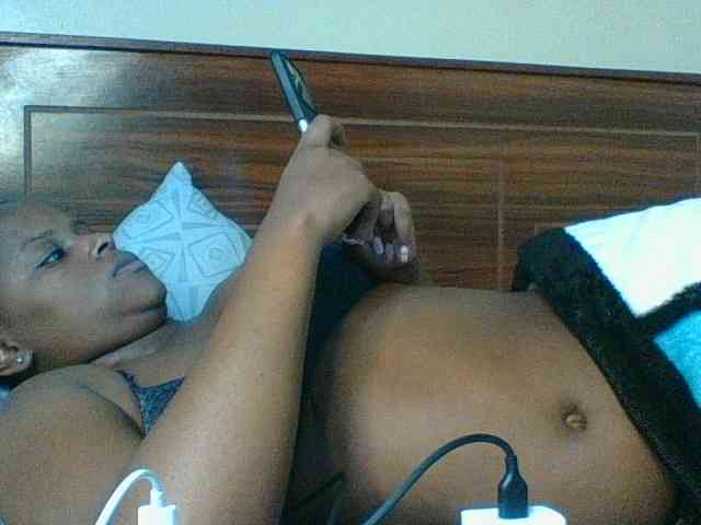Kishylovee webcam