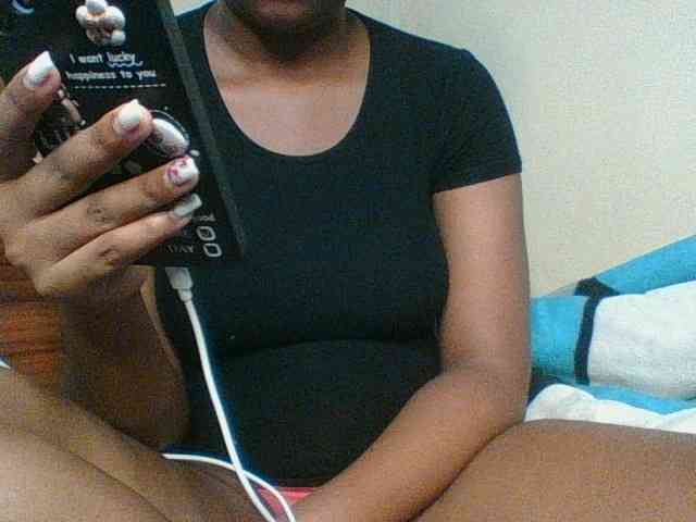 Kishylovee webcam
