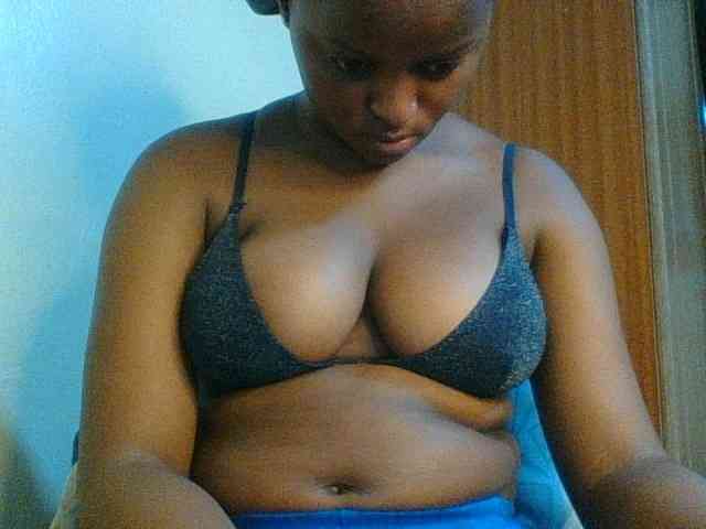 Kishylovee webcam