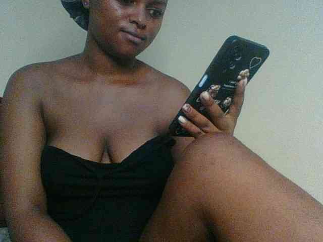 Kishylovee webcam