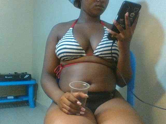 Kishylovee webcam