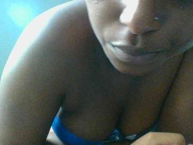 Kishylovee webcam