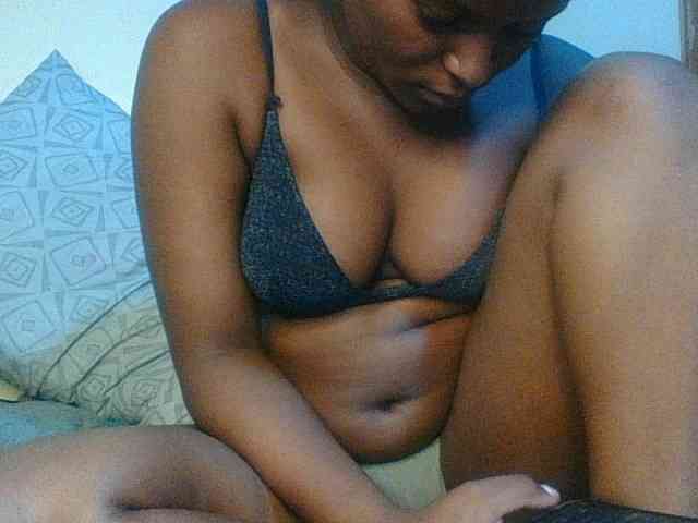 Kishylovee webcam