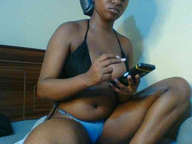 Kishylovee webcam