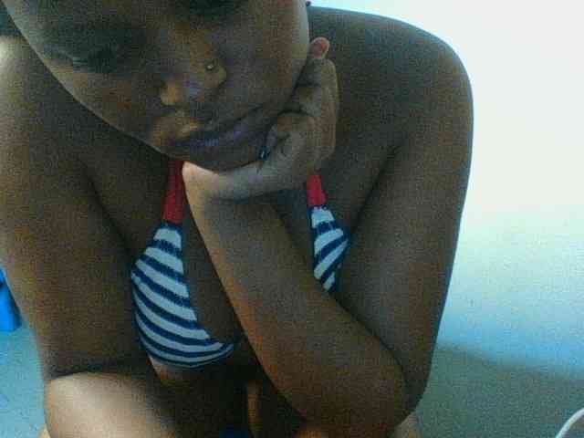 Kishylovee webcam