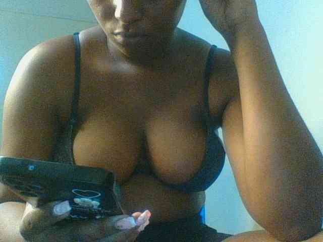 Kishylovee webcam