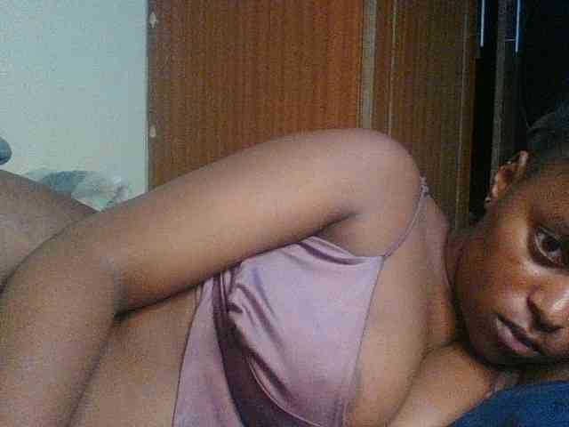 Kishylovee webcam