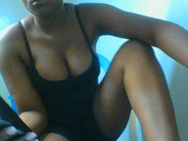 Kishylovee webcam