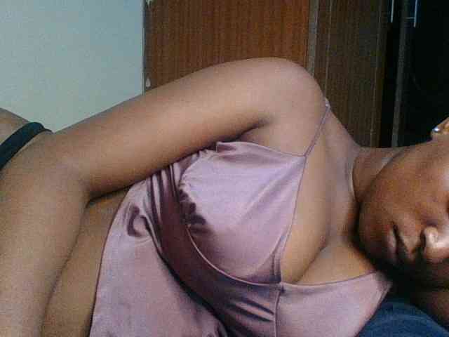 Kishylovee webcam