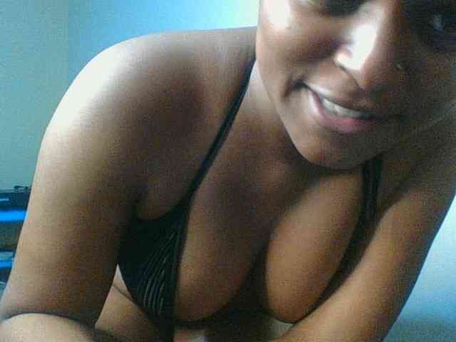 Kishylovee webcam