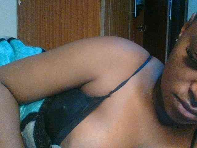 Kishylovee webcam