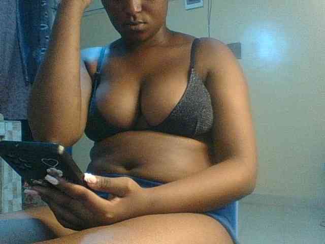 Kishylovee webcam