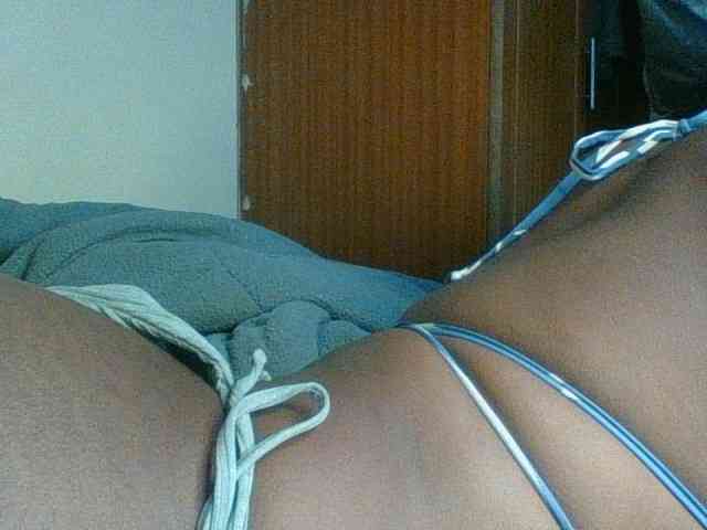 Kishylovee webcam