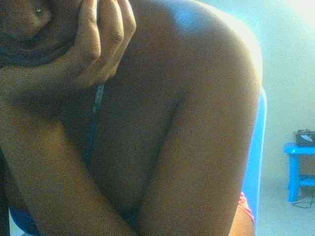 Kishylovee webcam