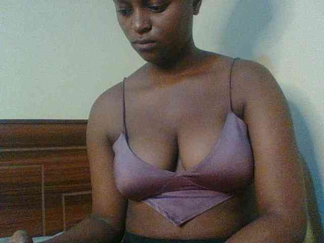 Kishylovee webcam