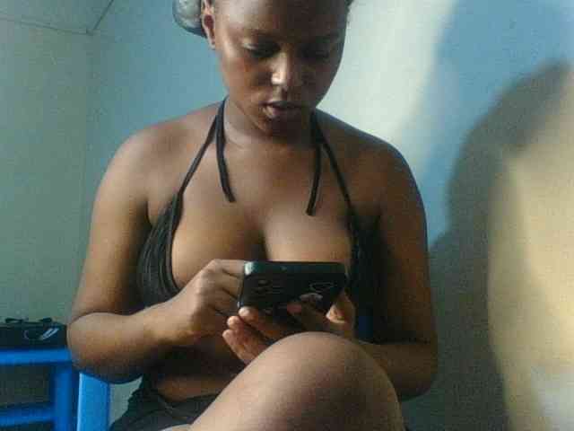 Kishylovee webcam