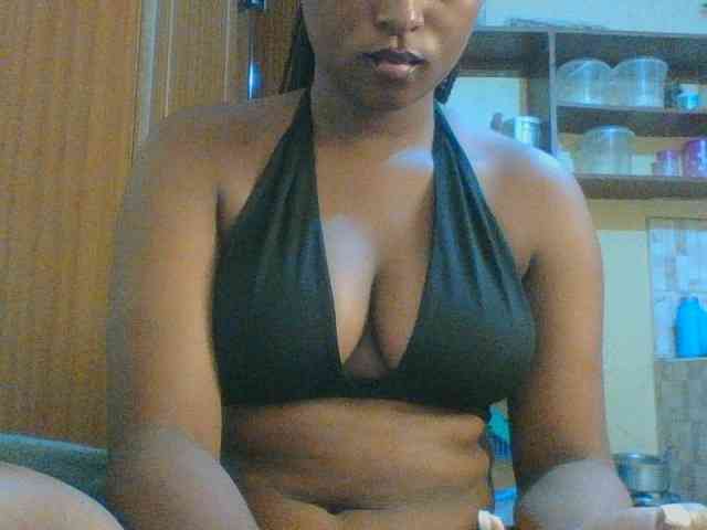 Kishylovee webcam
