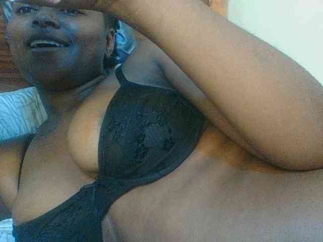 Kishylovee webcam