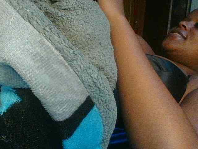 Kishylovee webcam
