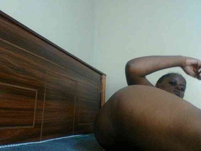 Kishylovee webcam
