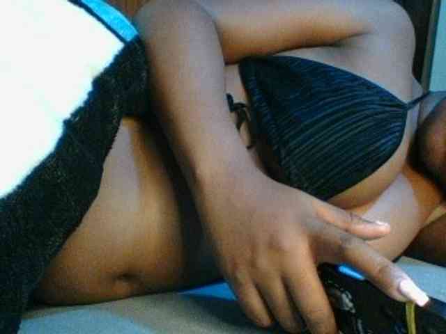 Kishylovee webcam
