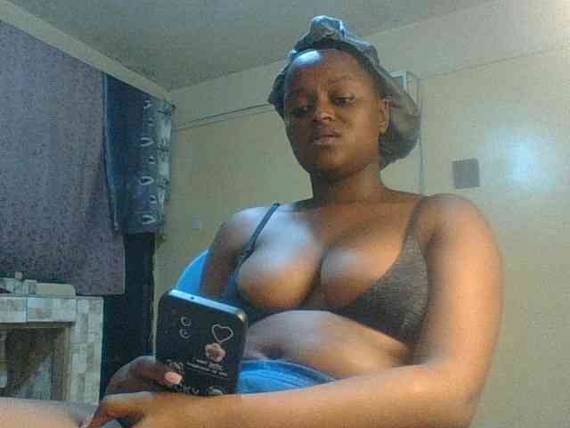 Kishylovee webcam