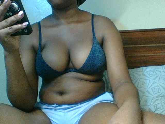 Kishylovee webcam