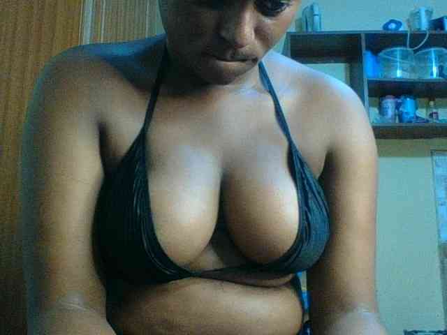 Kishylovee webcam