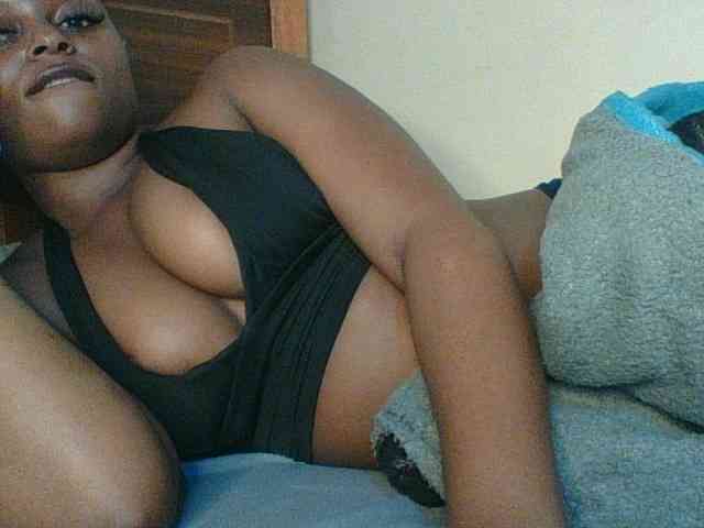 Kishylovee webcam