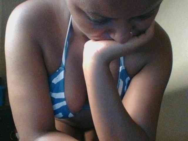 Kishylovee webcam