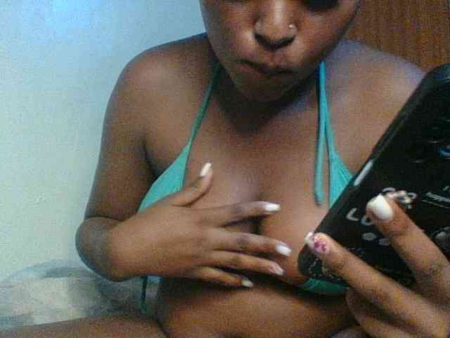 Kishylovee webcam