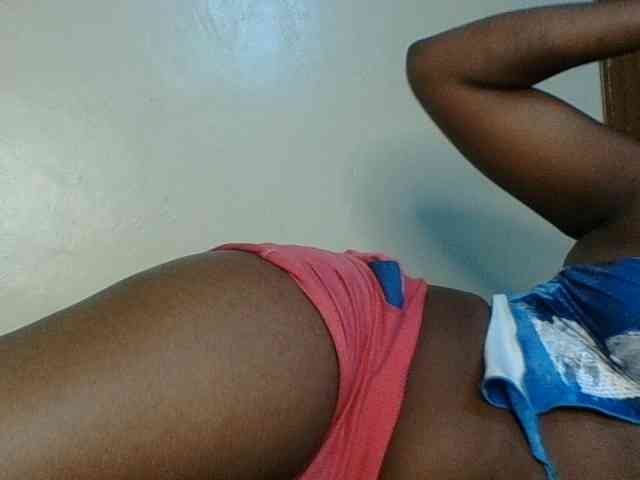 Kishylovee webcam